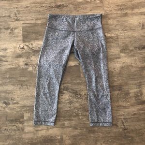 Lululemon capris